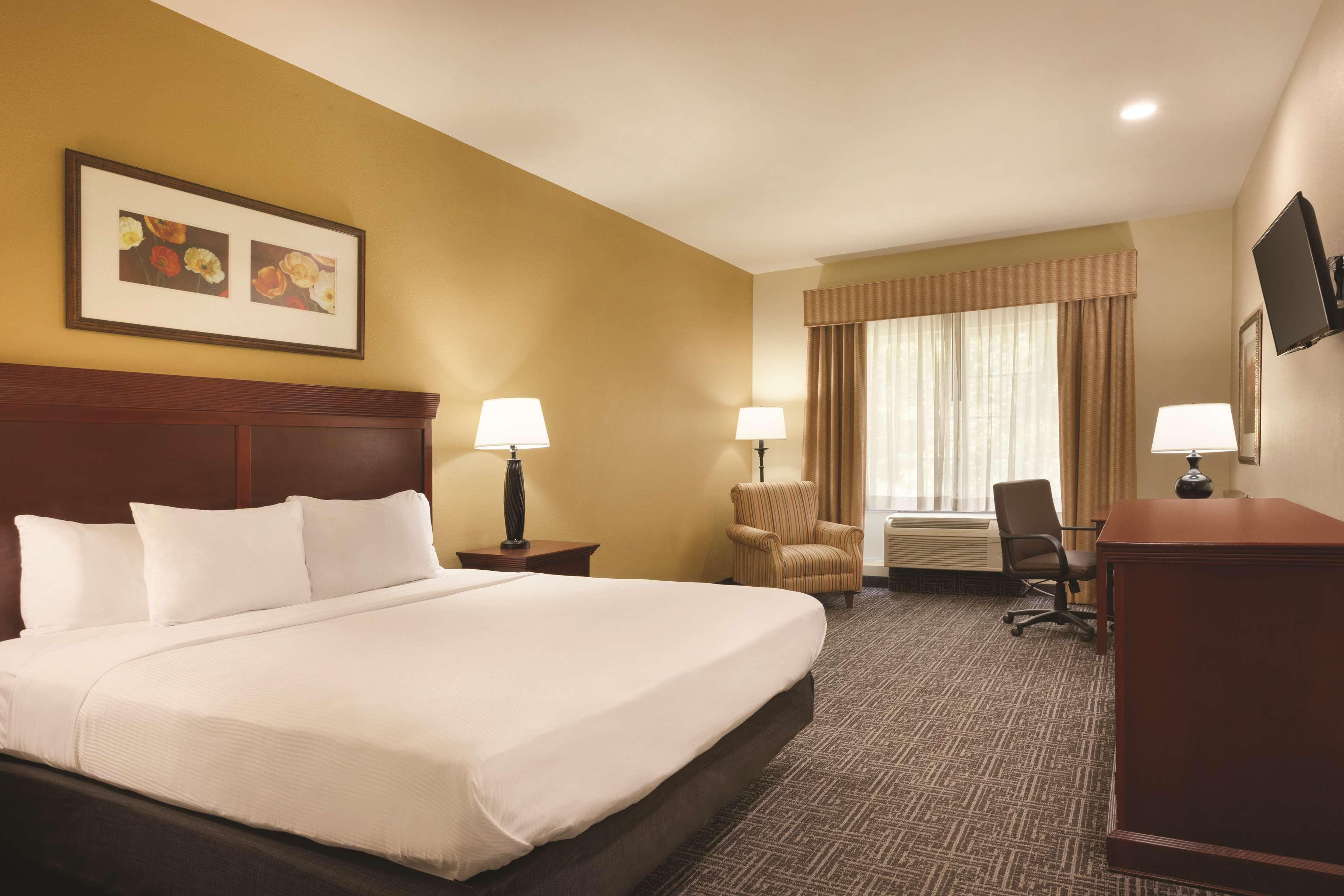 Country & By Radisson, Goodlettsville, Tn