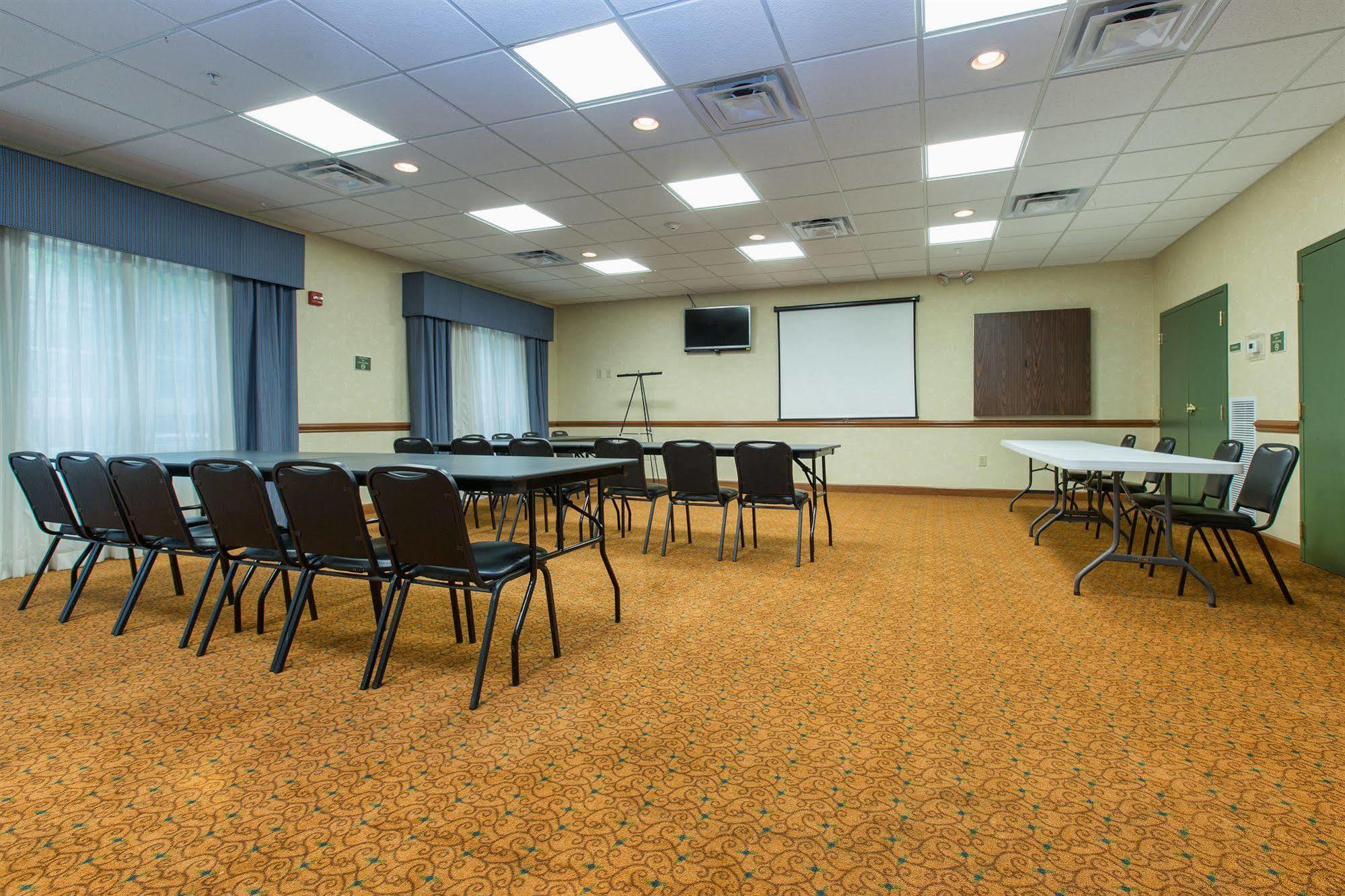 Country & By Radisson, Goodlettsville, Tn Goodlettsville